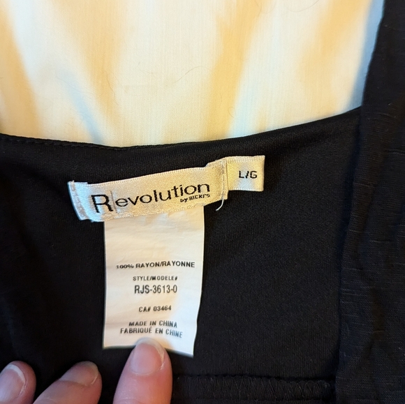 Lot of 3 szL Black sleeveless shirts VGUC - Picture 6 of 10